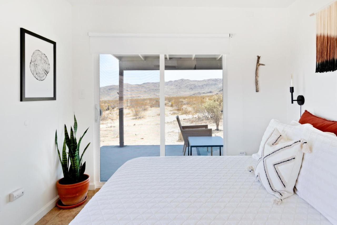 הוילה טוונטיניין פאלמס 1 Minute To Joshua Tree National Park, Hot Tub, Stars, Private - The Wkndr מראה חיצוני תמונה