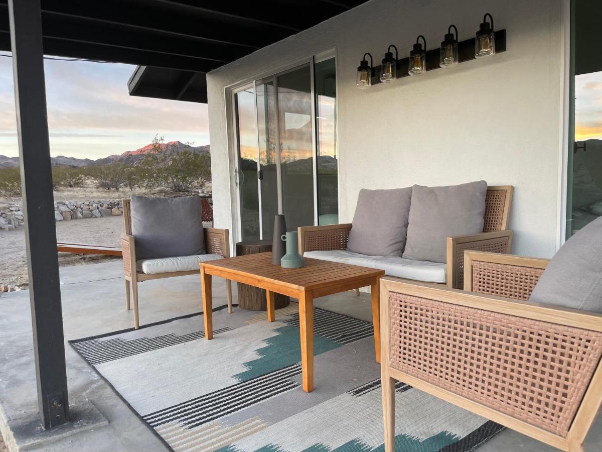 הוילה טוונטיניין פאלמס 1 Minute To Joshua Tree National Park, Hot Tub, Stars, Private - The Wkndr מראה חיצוני תמונה