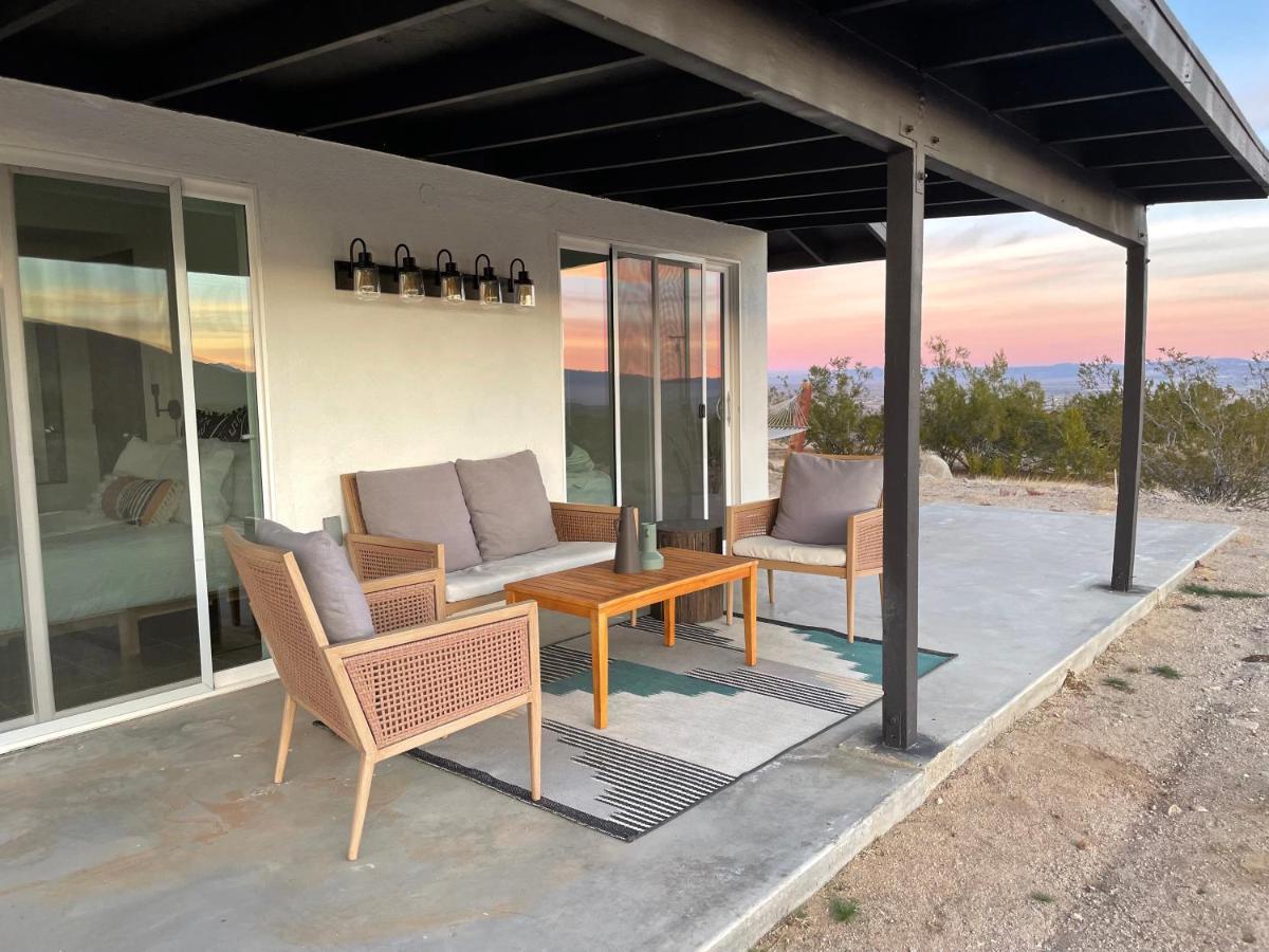 הוילה טוונטיניין פאלמס 1 Minute To Joshua Tree National Park, Hot Tub, Stars, Private - The Wkndr מראה חיצוני תמונה